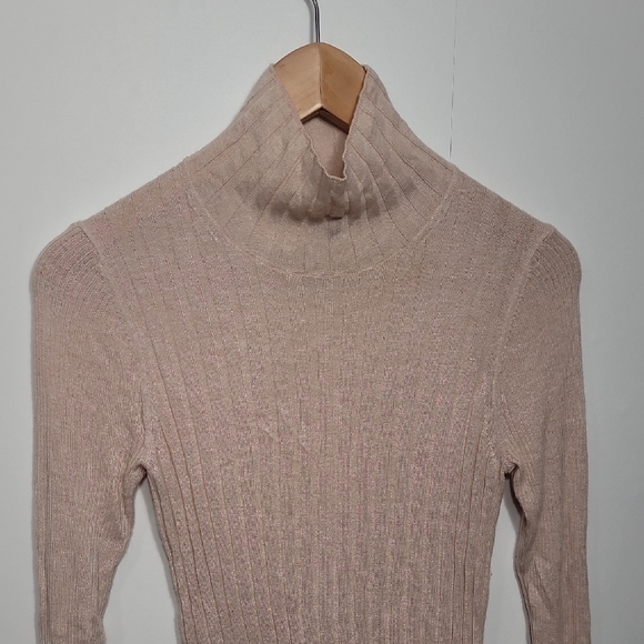 White House Black Market Ribbed Cashmere Blend Turtleneck Sweater - Picture 1 of 6